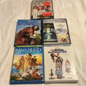 Assorted Family Movie DVD Collection - set of 5